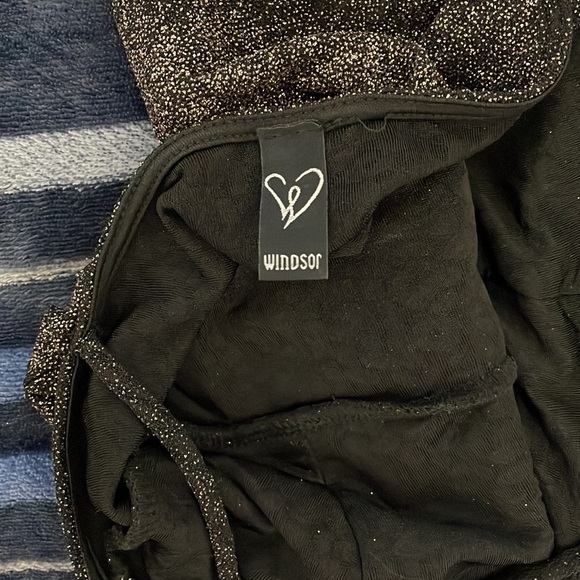 Windsor Dress - Picture 3 of 3